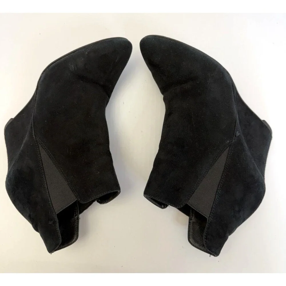 Via Spiga Women's Kenzie Black Suede Wedge Bootie Sz 7M